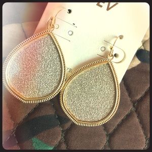 Silver glitter super lightweight Kendra inspired